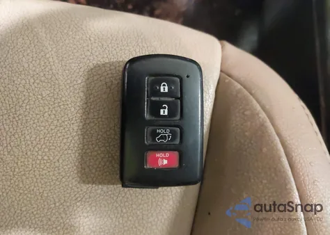 2015 Toyota Rav4 Limited из США, поврежденный, VIN 2T3DFREV4FW326638